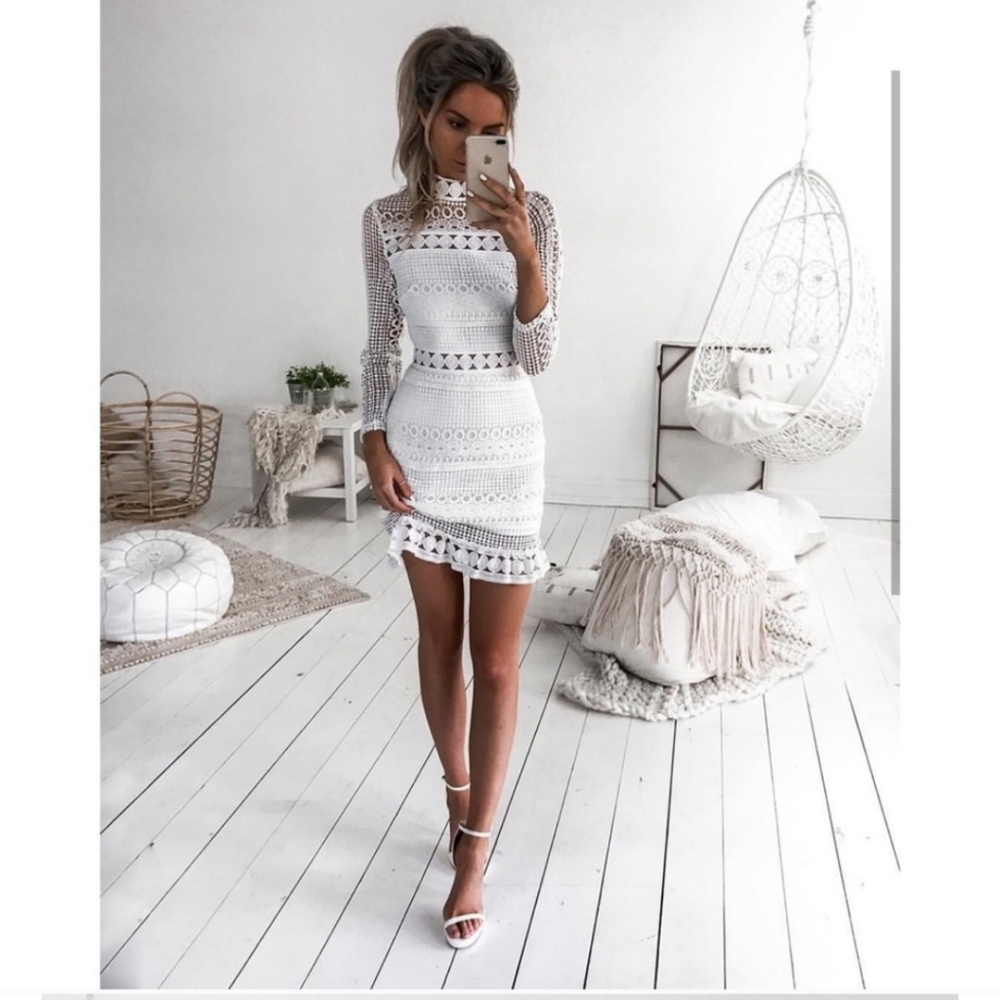 Elegant White Lace Dress